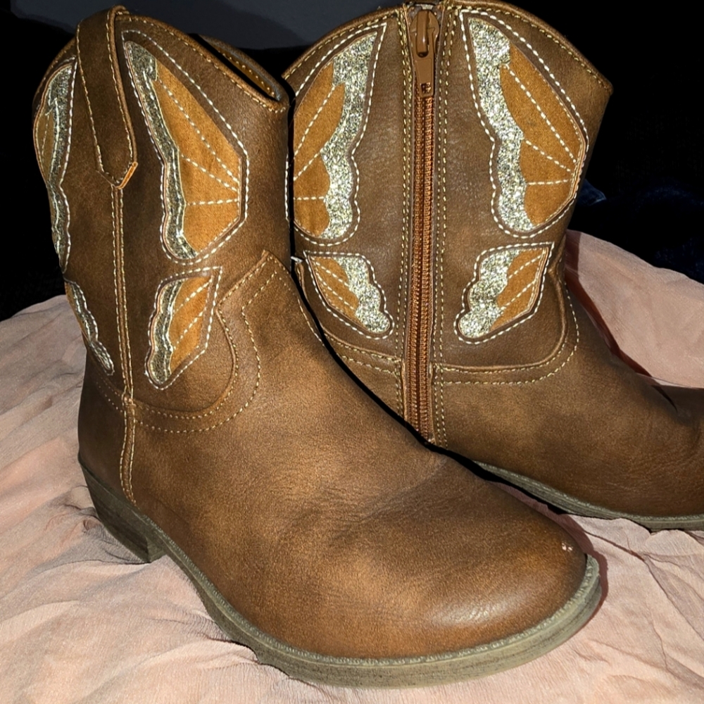 Madden Girl Sz 3 Brown Western Boot